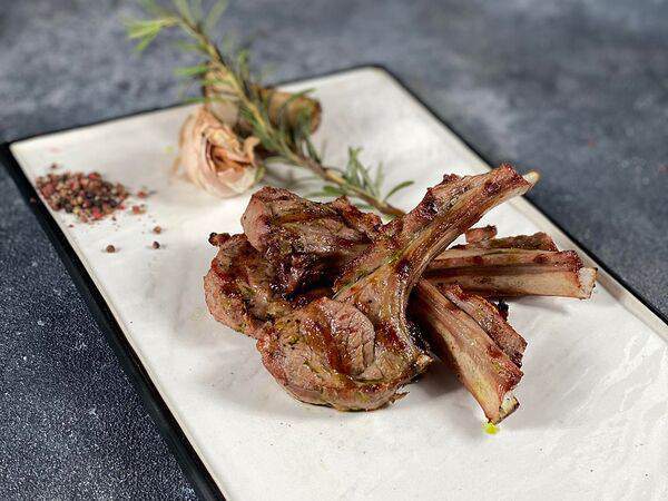 Мясо и вино - Каре ягненка