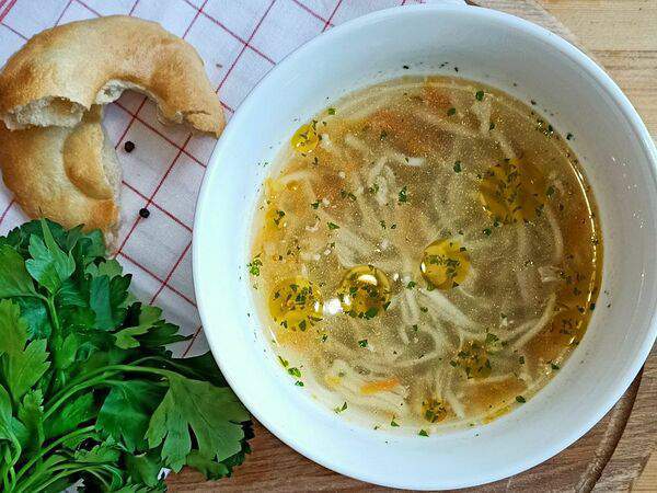 ХОЧУ ХИНКАЛ! - Суп куриный с домашней лапшой