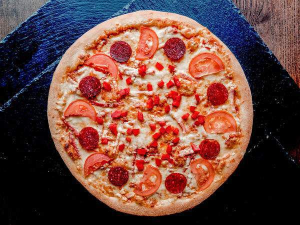 Gusto - Пицца Королевская