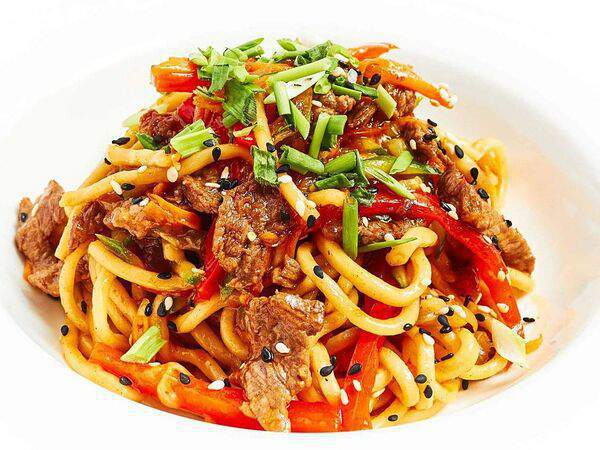 Унга - Wok с острой говядиной