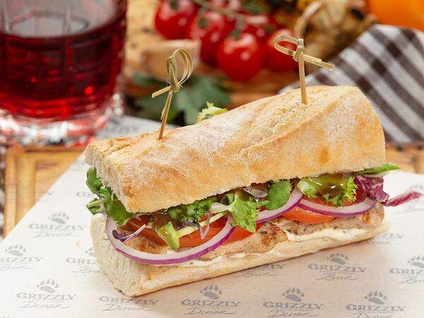 Grizzly Bar - Чикен стейк сэндвич