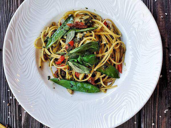 Pinzeria by Bontempi - Лингвини с овощами