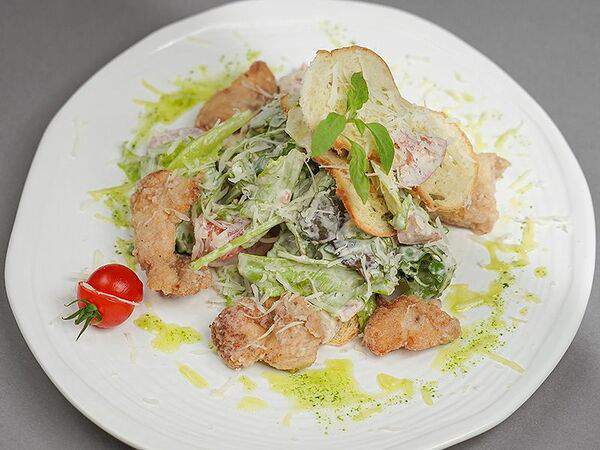 Pirosmani - Цезарь с курицей