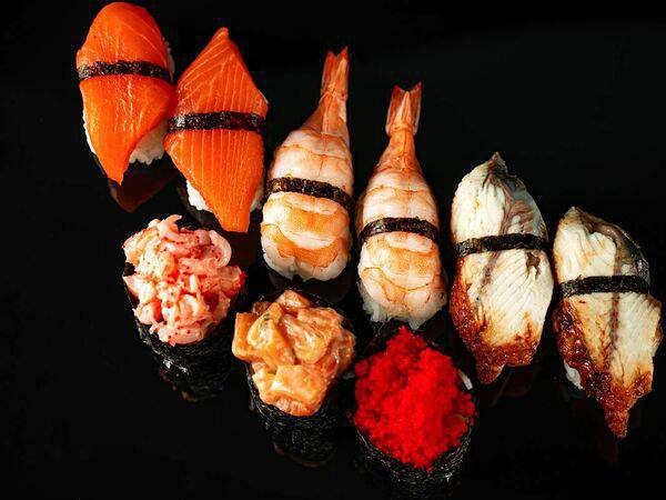 Едаеда - Сет суши и гунканы