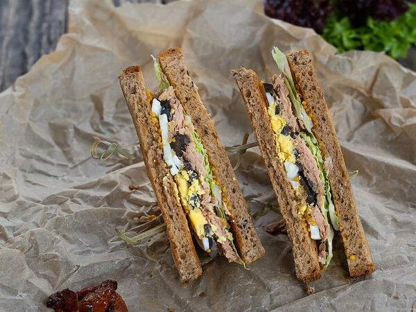 Бар здоровых привычек - Сэндвич с тунцом