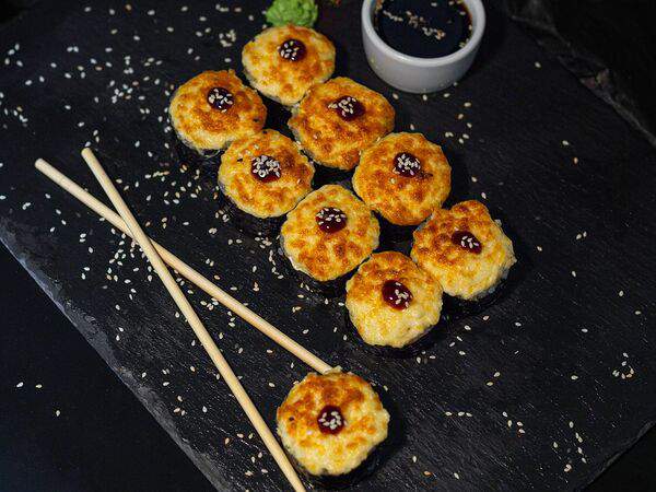 Сакана - Ролл Гурман с лососем