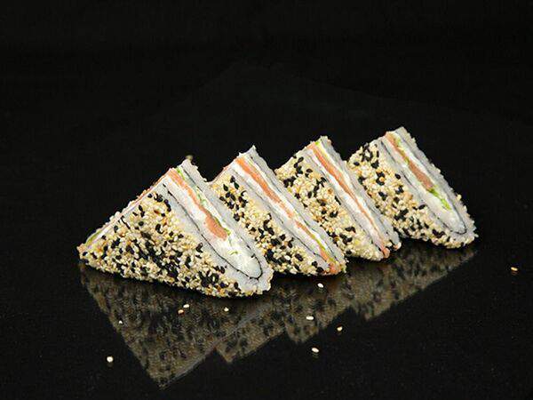 Аригато - Сэндвич с лососем холодного копчения