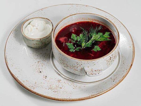 Ресторан Россия - Борщ с курицей