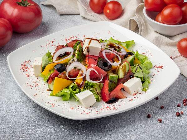 Хинкальная Лазика - Салат Греческий