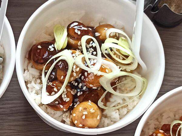 Crazy Vegan - Шампиньоны терияки с рисом