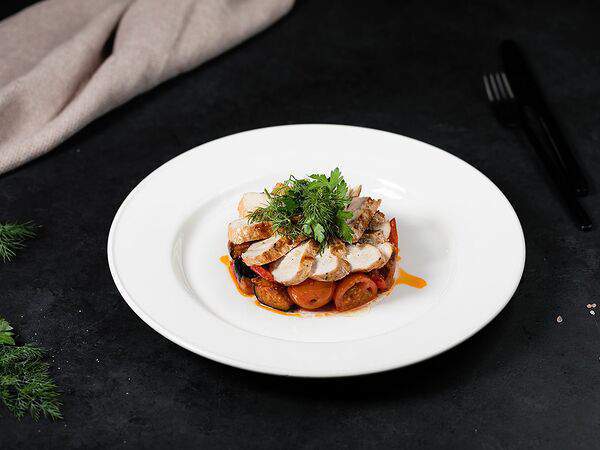 Irish Pub Dublin - Куриная грудка с рататуем