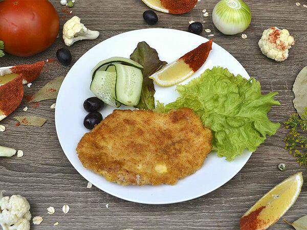 Ланч-кафе Baza Plaza - Шницель куриный в сухарях