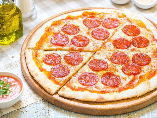 Роял пицца - Пепперони (30см)