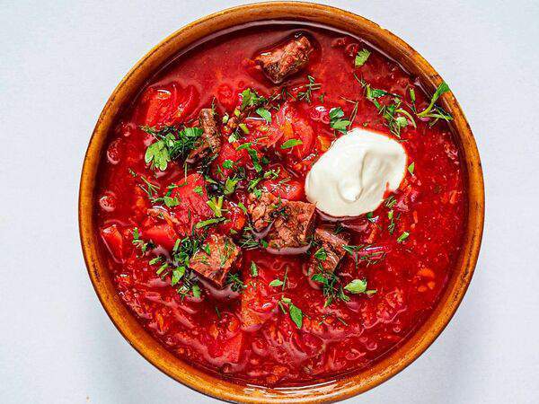 Чайхана Баклажан - Борщ с телятиной и сметаной