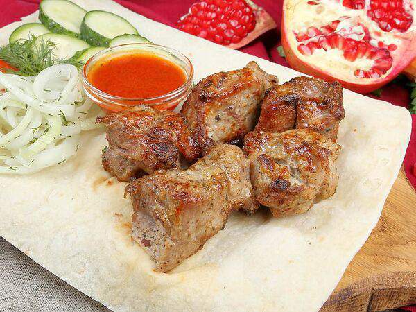 Два хурма - Шашлык из cвинoй шеи