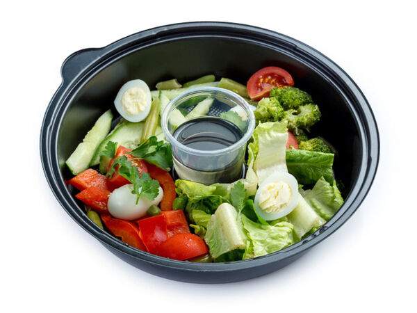 Buffet - Салат из свежих овощей с яйцом