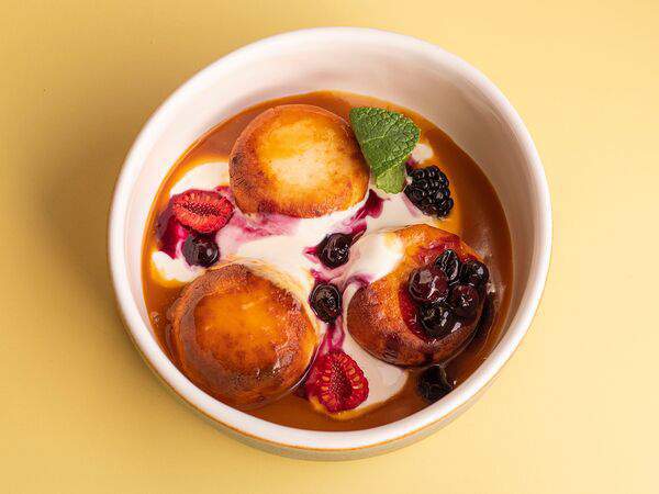 I'm Thankful for Today - Сырники со сметаной и карамельным соусом