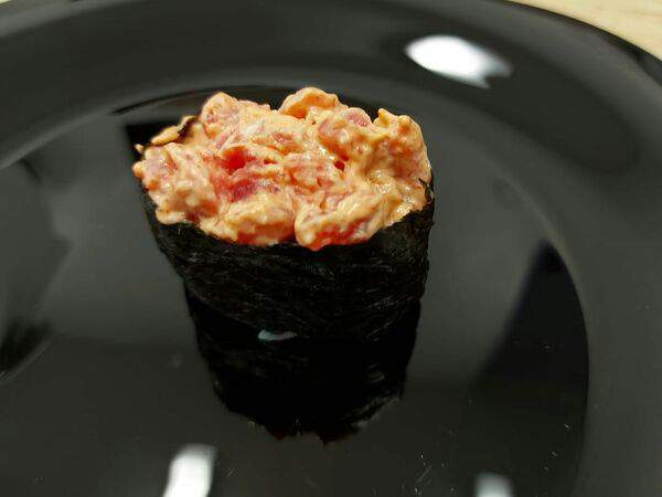 Cуши-соро - Спайси суши тунец