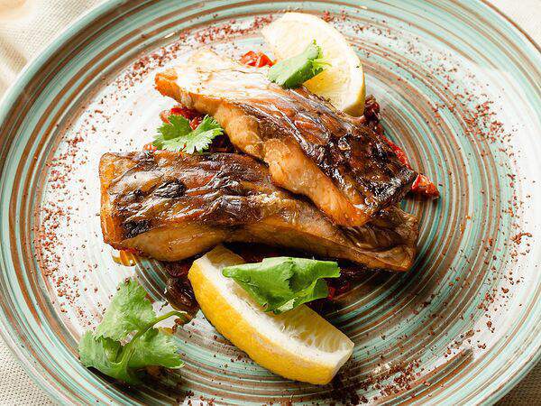 Кинза - Филе сазана на мангале