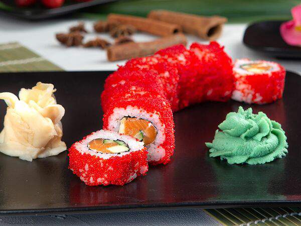 Чентуриппе - Ролл Калифорния с лососем