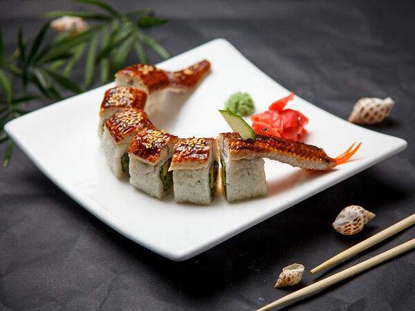 Su Mo - Ролл Дракон