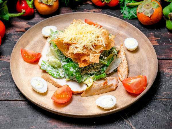 Джани Ресторани - Салат Цезарь с куриным филе