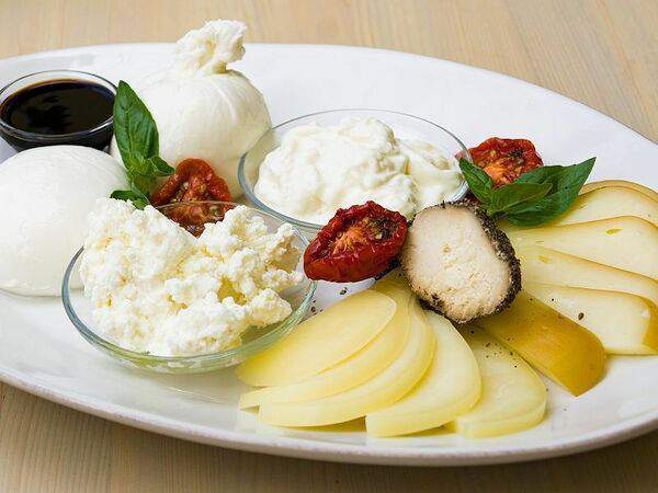 Сыроварня - Ассорти сыров