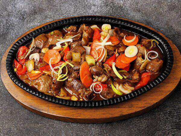 Sushi & More - Куриные желудочки на сковороде