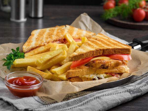 Куда? В гастролеры! - Клаб-сэндвич с картофелем