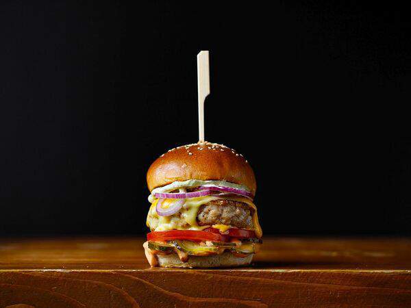 The Bebop Burgers - Бургер Hen Solo