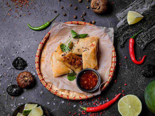 Spicy Band - Харумаки со свининой