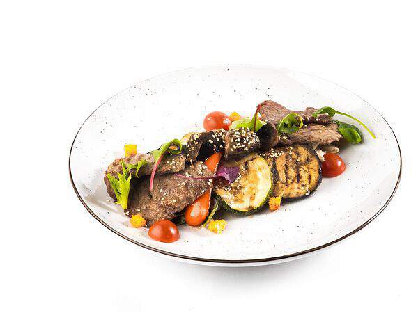 12 стульев - Теплый салат с телятиной