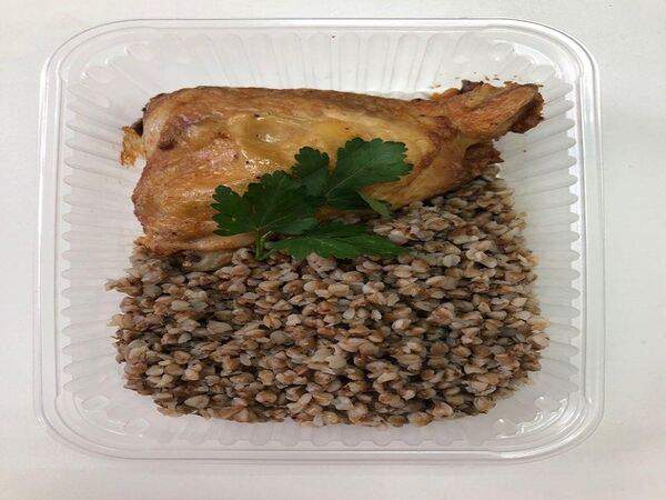 EdaRostov.ru - Куриные бедра с гречкой