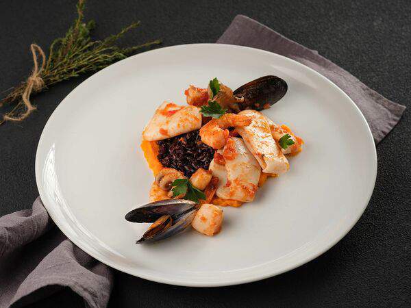 Stars - Морепродукты на рисе в томатном соусе