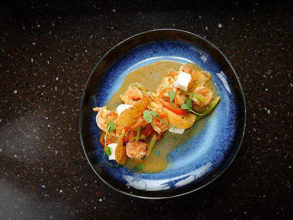 Panorama lounge bar - Креветки с овощным жюльеном и белым вином