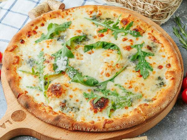 La Pasta - Пицца Кватро Формаджи