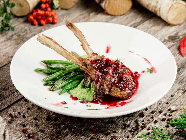 Я ж тебе говорил! - Каре из телятины