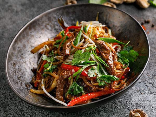 Стейк By Steak - Лапша гречневая с говядиной