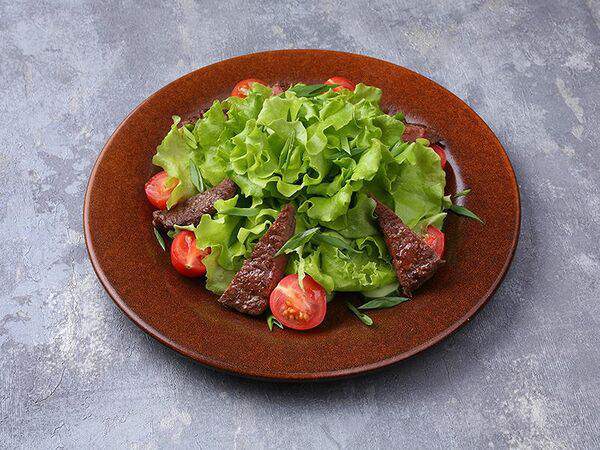 Максимилианс - Салат Овощной с говядиной гриль