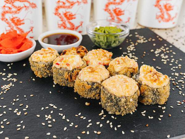 Wok & Sushi - Ролл Динамит яки лосось