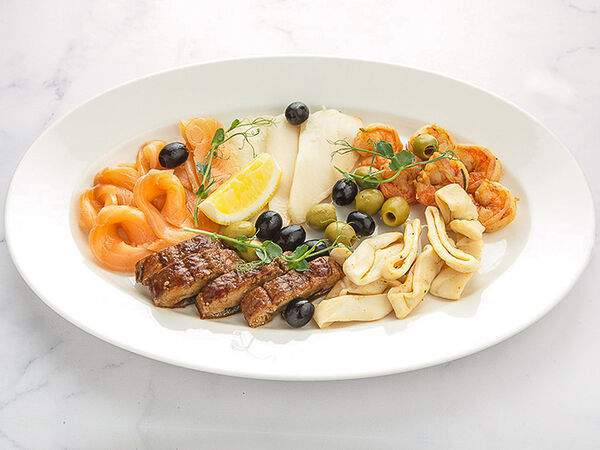 Гриль-бар42 - Тарелка рыбных деликатесов