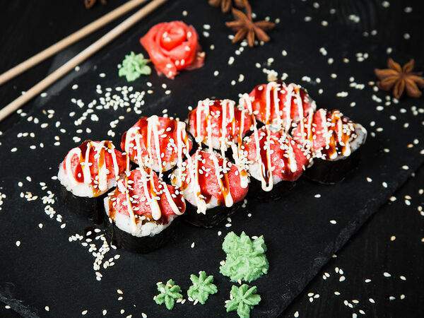 Аквасуши - Ролл Запеченный с угрем