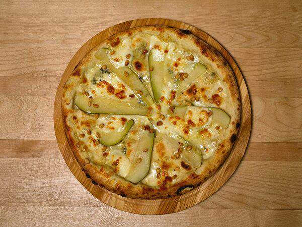 Pump Pizza - Груша и сыр