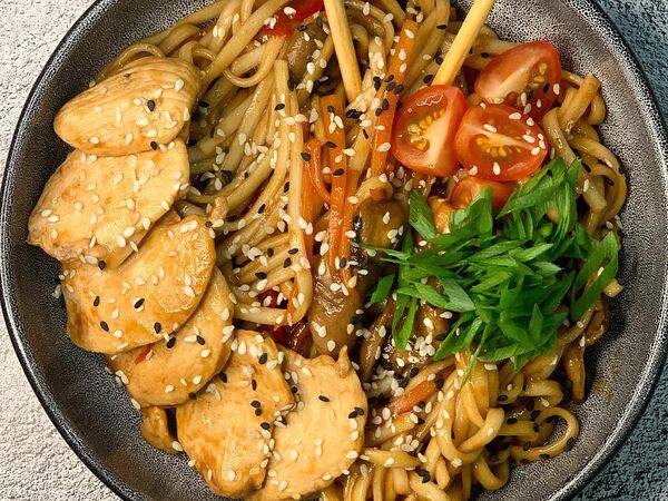 Сушильная - Wok с курицей