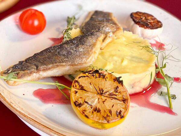 Русь - Дорадо с пюре чиз