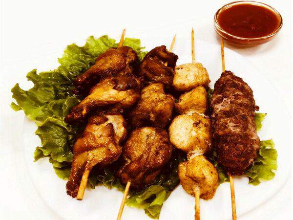 Amore - Ассорти из мини-шашлычков