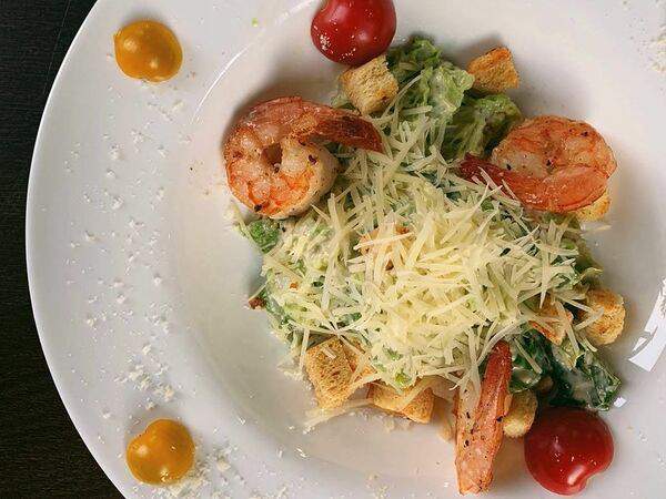 Бо-Бо - Салат Цезарь с креветками