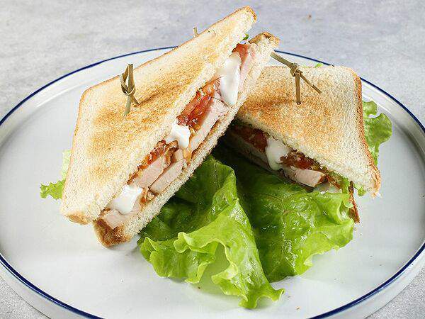 Комод - Сэндвич с курицей