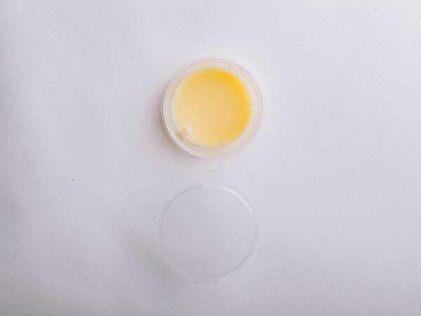 Ложка - Сгущенное молоко