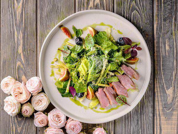 Капитал - Салат с утиной грудкой